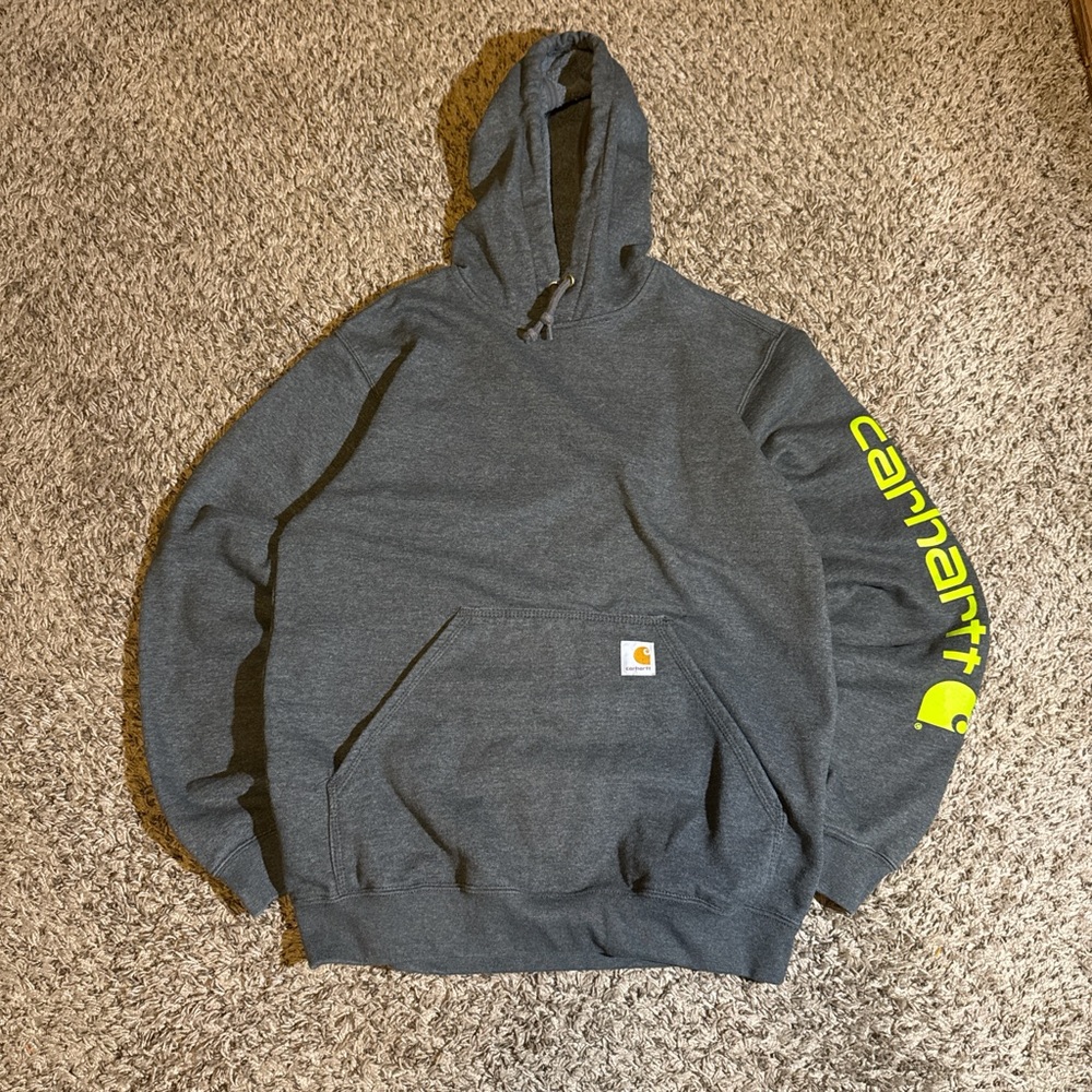 Carhartt Hoodie Men’s small “Loose fit”